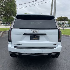 CADILLAC ESCALADE-V BASE - 7
