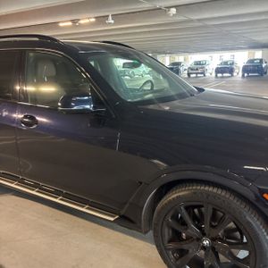 صورة مصغرة 13 لـ 2023 BMW X7 XDRIVE40I