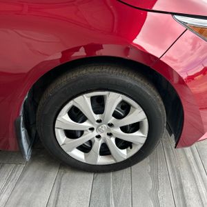 صورة 18 لـ 2025 Toyota COROLLA LE