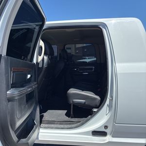 2014 RAM 2500 LARAMIE 缩略图 34