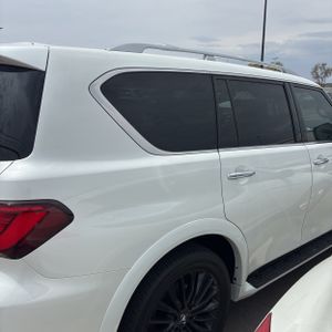 2022 Infiniti QX80 SENSORY 照片 4