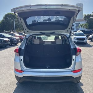 2018 Hyundai TUCSON SEL — миниатюра 41