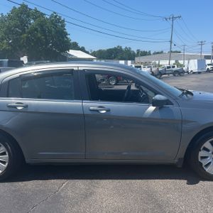 2012 Chrysler 200 LX 缩略图 11