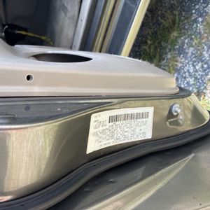 صورة مصغرة 39 لـ 2004 Toyota SEQUOIA SR5