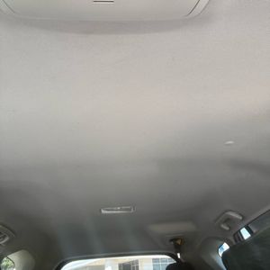 صورة 40 لـ 2018 Toyota RAV4 LE