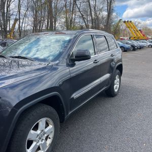 JEEP GRAND CHEROKEE LAREDO - 2