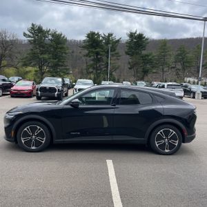 FORD MUSTANG MACH-E SELECT - 3