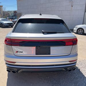 AUDI SQ8 PREMIUM PLUS - 7