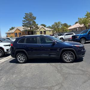 صورة 10 لـ 2015 JEEP CHEROKEE LATITUDE