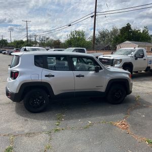 JEEP RENEGADE SPORT - 10