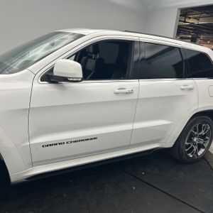 JEEP GRAND CHEROKEE SRT - 4