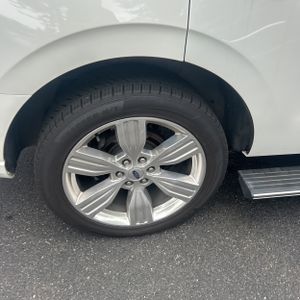 2023 FORD EXPEDITION PLATINUM — миниатюра 19