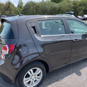 2013 Chevrolet SONIC LT AUTO — фото 9
