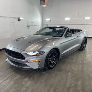 FORD MUSTANG ECOBOOST PREMIUM - 1