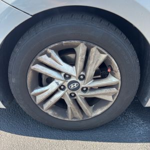 صورة مصغرة 17 لـ 2020 Hyundai ELANTRA SEL