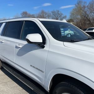 CHEVROLET SUBURBAN LT - 9