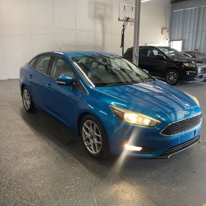 صورة مصغرة 12 لـ 2015 FORD FOCUS SE