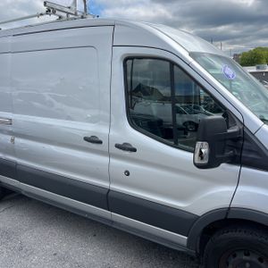 FORD TRANSIT 350 - 10