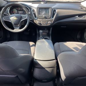 صورة مصغرة 35 لـ 2017 Chevrolet MALIBU LS