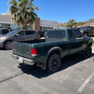FORD RANGER XLT - 10