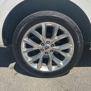 صورة 19 لـ 2019 FORD EXPEDITION PLATINUM