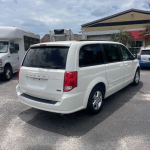 DODGE GRAND CARAVAN SXT - 8