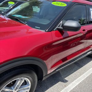 FORD EXPLORER XLT - 2