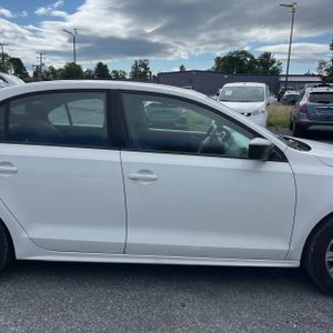 2014 Volkswagen JETTA S — миниатюра 11