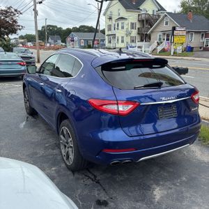 2017 Maserati LEVANTE S 照片 5