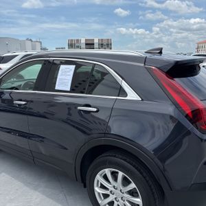 2023 Cadillac XT4 LUXURY — фото 6