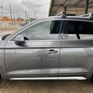 AUDI Q5 QUATTRO S LINE PREMIUM 45 TFSI - 4