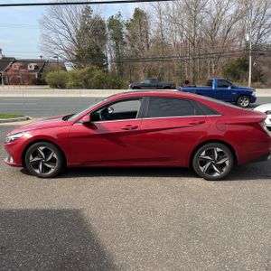 HYUNDAI ELANTRA LIMITED - 3