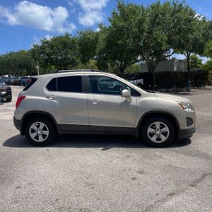 CHEVROLET TRAX LT - 10