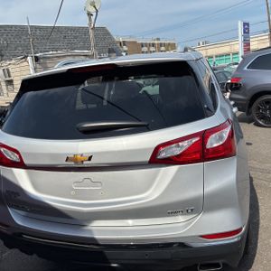CHEVROLET EQUINOX LT - 7