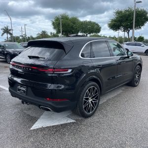 PORSCHE CAYENNE BASE - 8