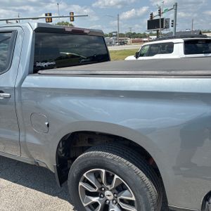 2019 Chevrolet SILVERADO 1500 RST — фото 6