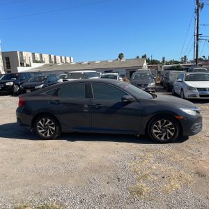 2017 Honda CIVIC EX 照片 10