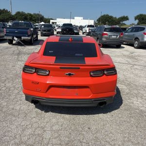 2019 Chevrolet CAMARO LT — фото 7
