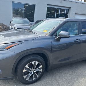 TOYOTA HIGHLANDER - 2