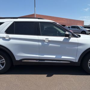 صورة مصغرة 11 لـ 2021 FORD EXPLORER XLT