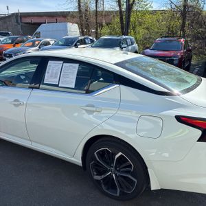 Nissan Altima SR Intelligent AWD - 6