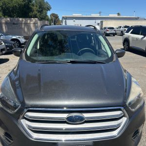 صورة مصغرة 15 لـ 2018 FORD ESCAPE SE