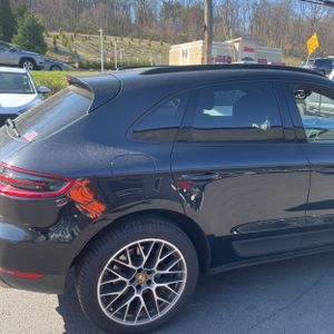 PORSCHE MACAN BASE - 9