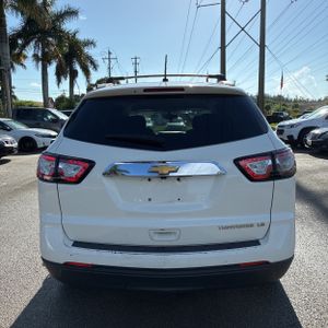 2014 Chevrolet TRAVERSE LS — фото 7