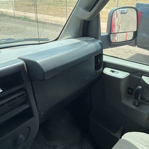 2017 Chevrolet EXPRESS 2500 thumbnail 95