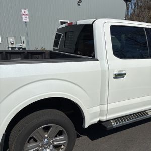 FORD F-150 LARIAT - 9