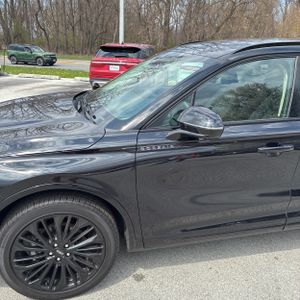 LINCOLN CORSAIR RESERVE - 2