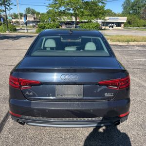 AUDI A4 2.0T PREMIUM - 7