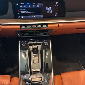 2025 Porsche 911 CARRERA 缩略图 37