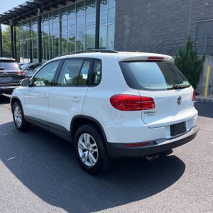 2016 Volkswagen TIGUAN 2.0T SEL 4MOTION — фото 5
